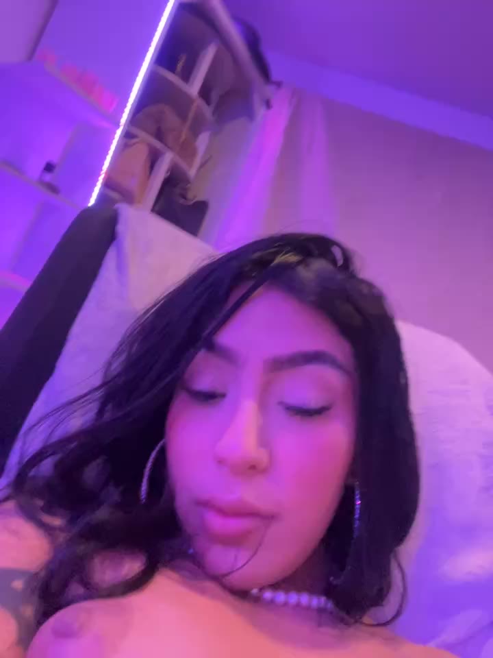 a lot of cum Private Show