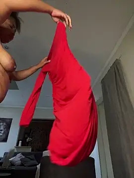 [13 Jun 01:39] Private Show