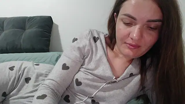 Just Relax Me At My Pyssy!🔥💕👅 - vidéo du modèle de showcams Isabelitta333