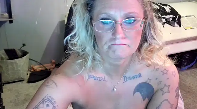 [22 Jan 06:08] Private Show - Lisalovely6981 캠 모델의 동영상