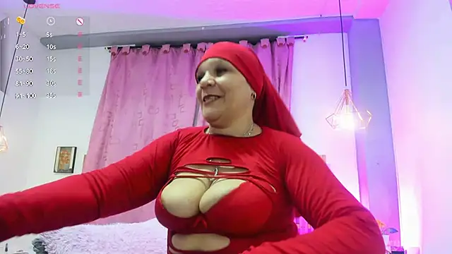 ZOOM MY ASS - video by Uzziah_Sabag cam model