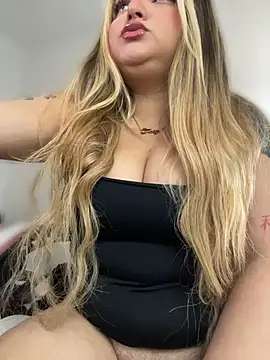 masturbe pussy with me - 視頻由 SweetFoxEyes_ 主播提供