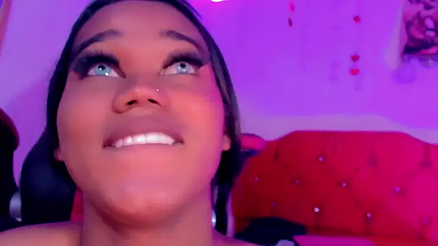 [22 Feb 21:25] Private Show– naomy__xx kameramodell videója