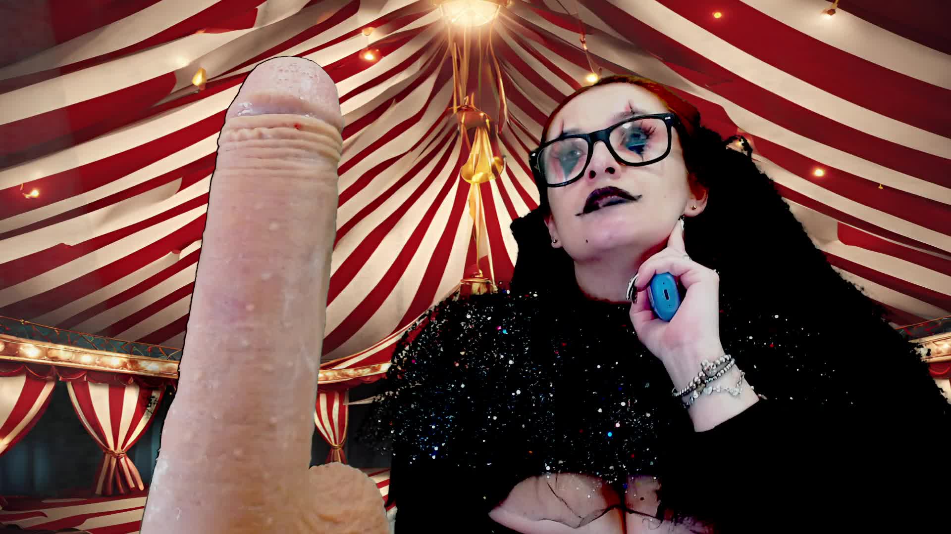 Sexy pallaso destroys his pallase face with depthroat saliva💦🥵🍆 - video by helenas_fantasy cam model