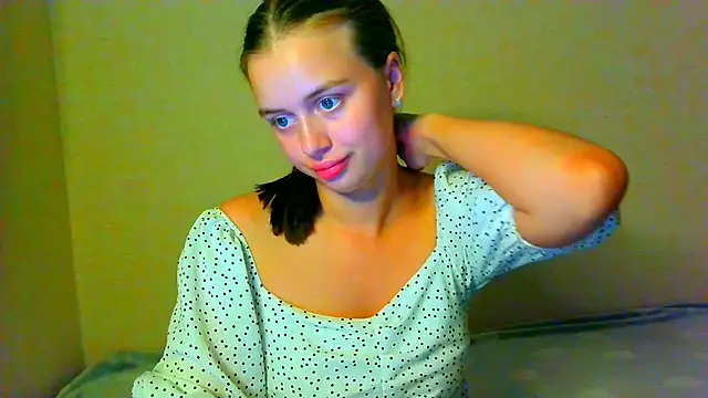 strip - video by _tulipI8_Jess_beautiful cam model