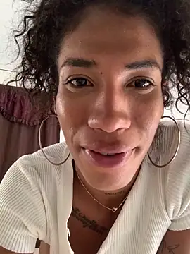 video call whit u papi - video oleh turabbitxx kamera model