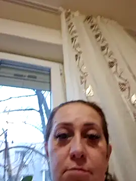 vibe me hott ...not being alone .... nasty home - video by AvaLloyd cam model