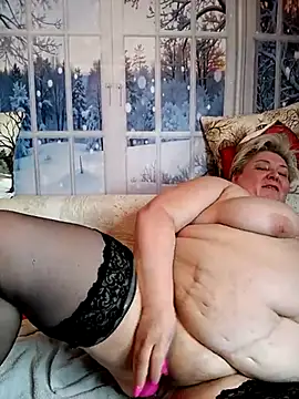 Сквирт,оргазм. - video by Baunti5555 cam model