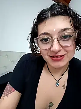 Strip and fingering Private Show - video by ConeNella cam model