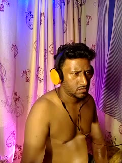 [24 Aug 02:27] blow job sound throut - video by Chris_Crocker cam model