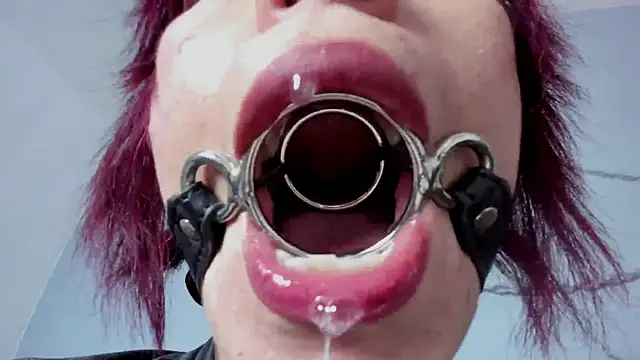 anal play pvt - video di K_Intraven0us modella di cam