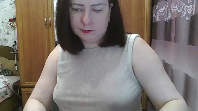 blow job - video by SophieNightAh cam model