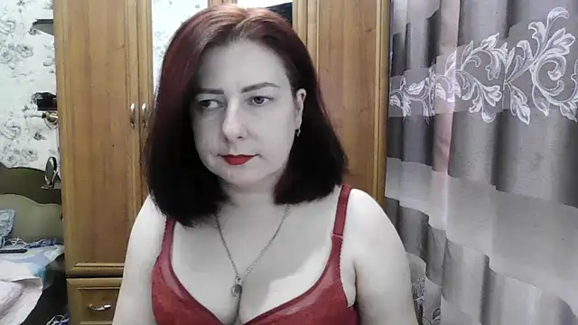 toy with me - video by SophieNightAh cam model