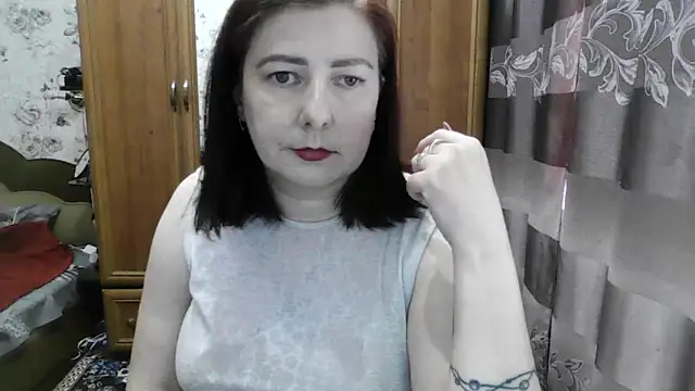 Air kiss - video by SophieNightAh cam model