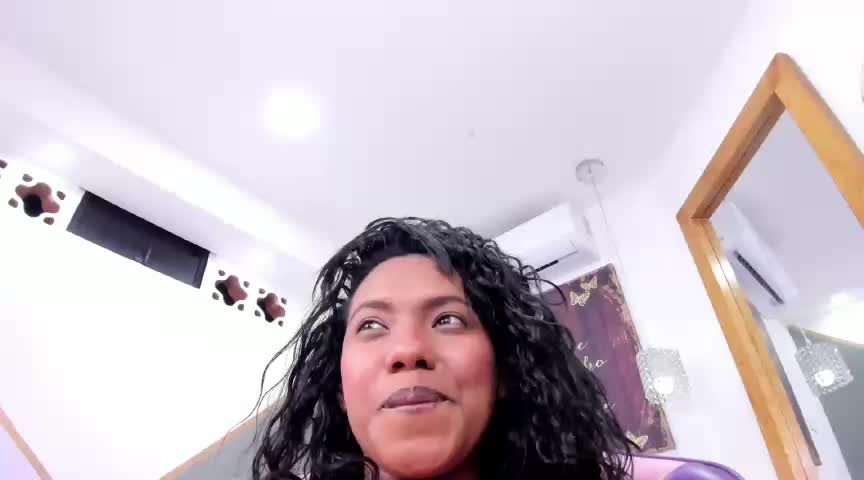 Private Show - 視頻由 lia_mariana 主播提供