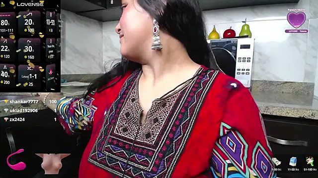 [9 Nov 09:40] Private Show squirt - video by kalpanaaishaa cam model