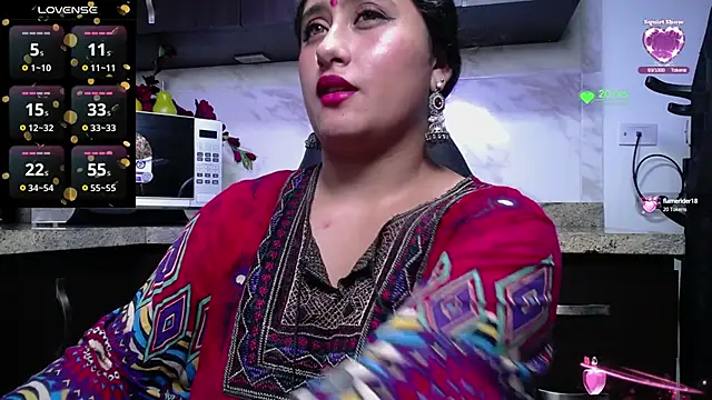show squirt - video by kalpanaaishaa cam model