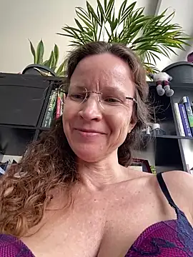 Naked Doggy Show - ক্যাম মডেল AnnikaRose-এর ভিডিও