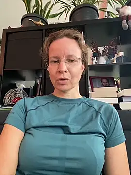 strip, ass, pussy and DirtyTalk - ক্যাম মডেল AnnikaRose-এর ভিডিও