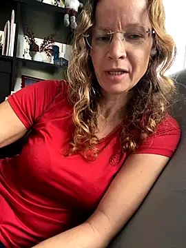 DT in english and Strip - video by AnnikaRose cam model