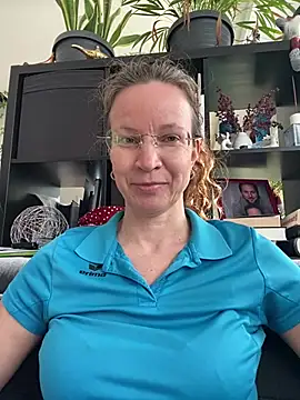 CIE in English - DirtyTalk - ক্যাম মডেল AnnikaRose-এর ভিডিও