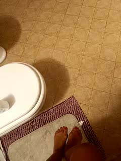Orgasm in bathroom - video by Sexyhousewife1975 cam model
