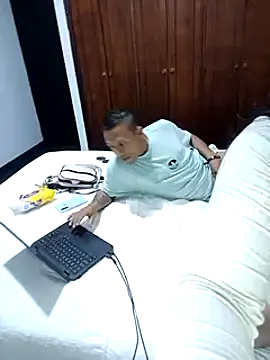 delicious sex at the hotel - video by yournaughtyandsexyprinces cam model