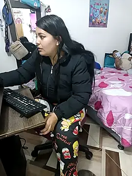 masturbation and sex in different positions - video by yournaughtyandsexyprinces cam model