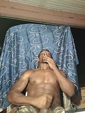 📼 WOW Vol. 1 – Case #02: “Under Moonlight, Over Stroked” - vidéo du modèle de showcams DrDickemDown88