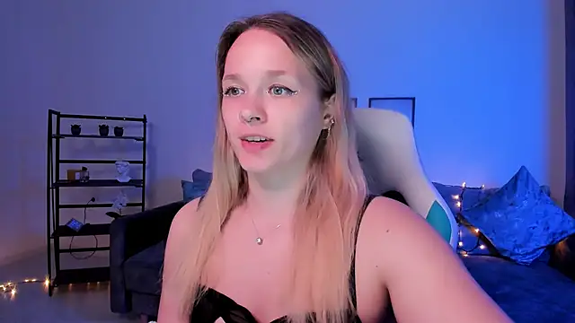 Pvt recording JOI – video modela na kameri SherillBrill