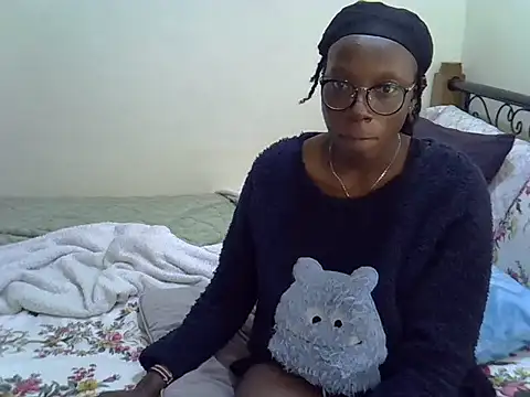 [13 Sep 08:18] Private Show — filmik Sweet_Bear, modela(-lki) na kamerkach