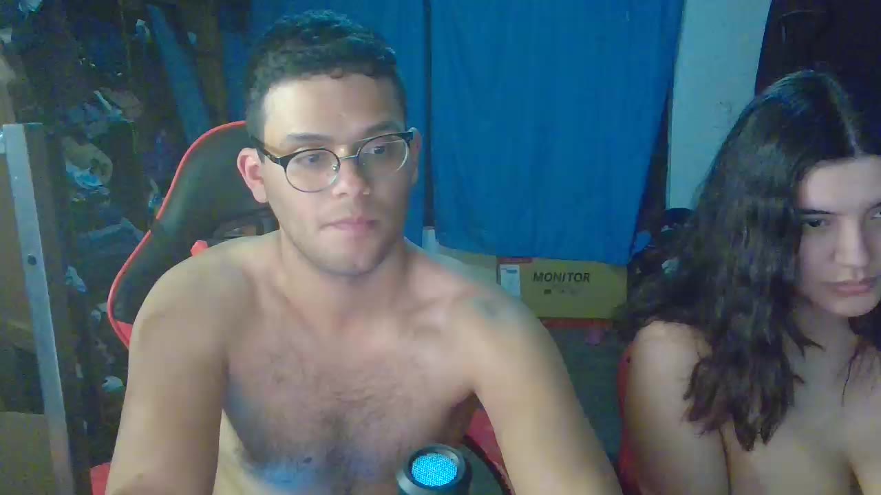 Gran cogida y chupada de coño a carito - video di Carandrew modella di cam