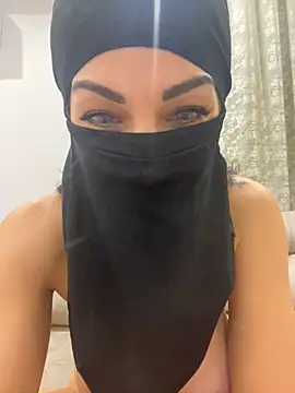 HIJAB pussyplay&doublepenetration in turkish – video od webkamerové modelky Amberonee31