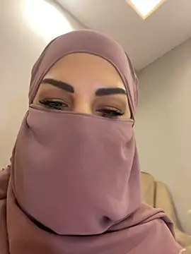 FEETJOB mit extremen Beleidigungen&Erniedrigung (deutsch) Slaves only! - فيديو من Amberonee31 موديل الكام