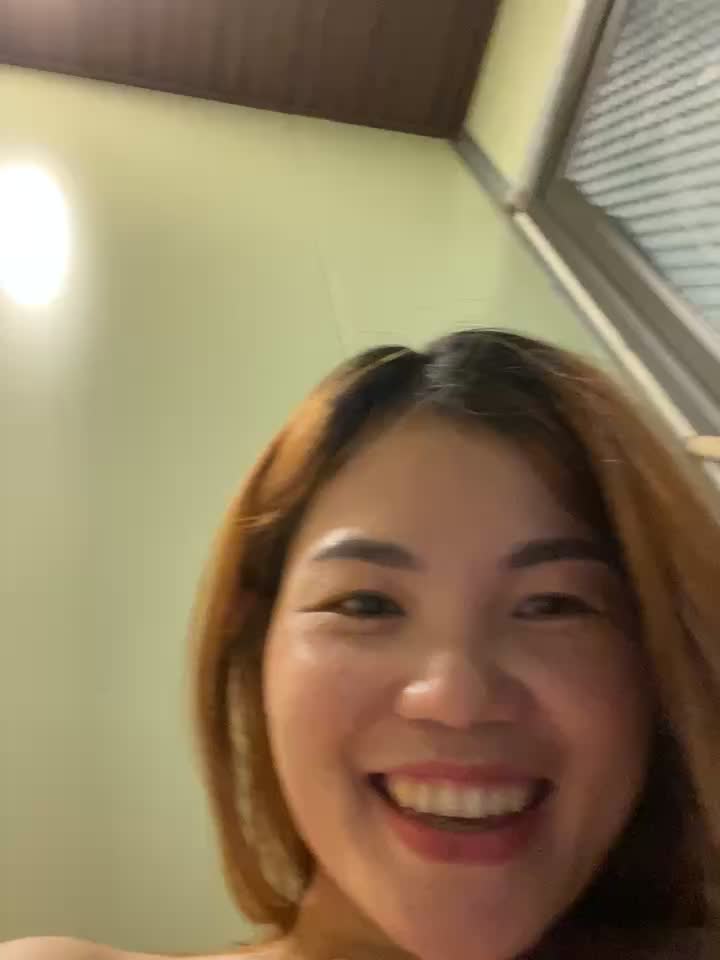 Emily_9xx's XXX Videos & Recorded Live Shows | xHamsterLive