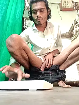 [22 Jan 15:42] Private Show - video van Yash_Sharma18 cam-model