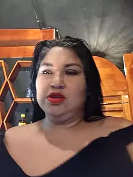 Squiert - video by Marcela87 cam model