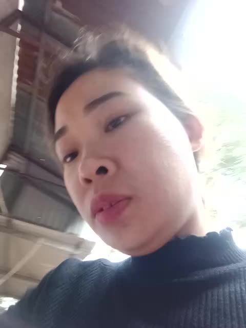 [5 Jan 15:35] Private Show