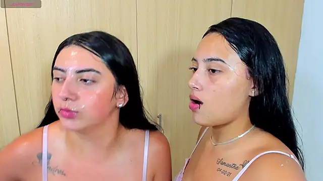 Kisses war - video by GiannaGovlea cam model