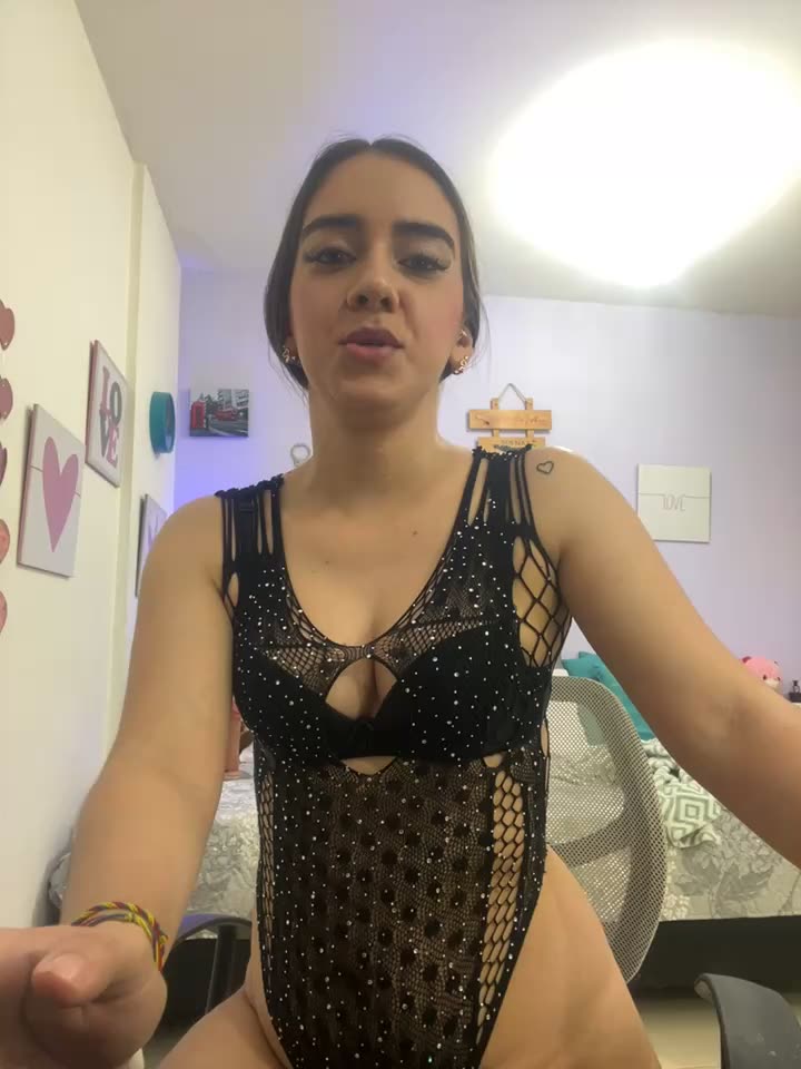 [19 Jul 04:24] Private Show - วิดีโอโดย Alexia_Queen โมเดลแคม