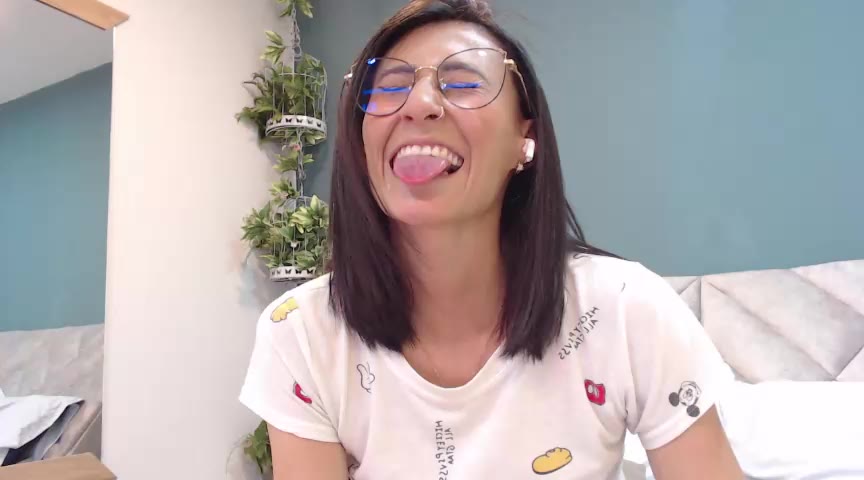 [18 Jan 01:34] Private Show - video SharisWillian kameramallilta