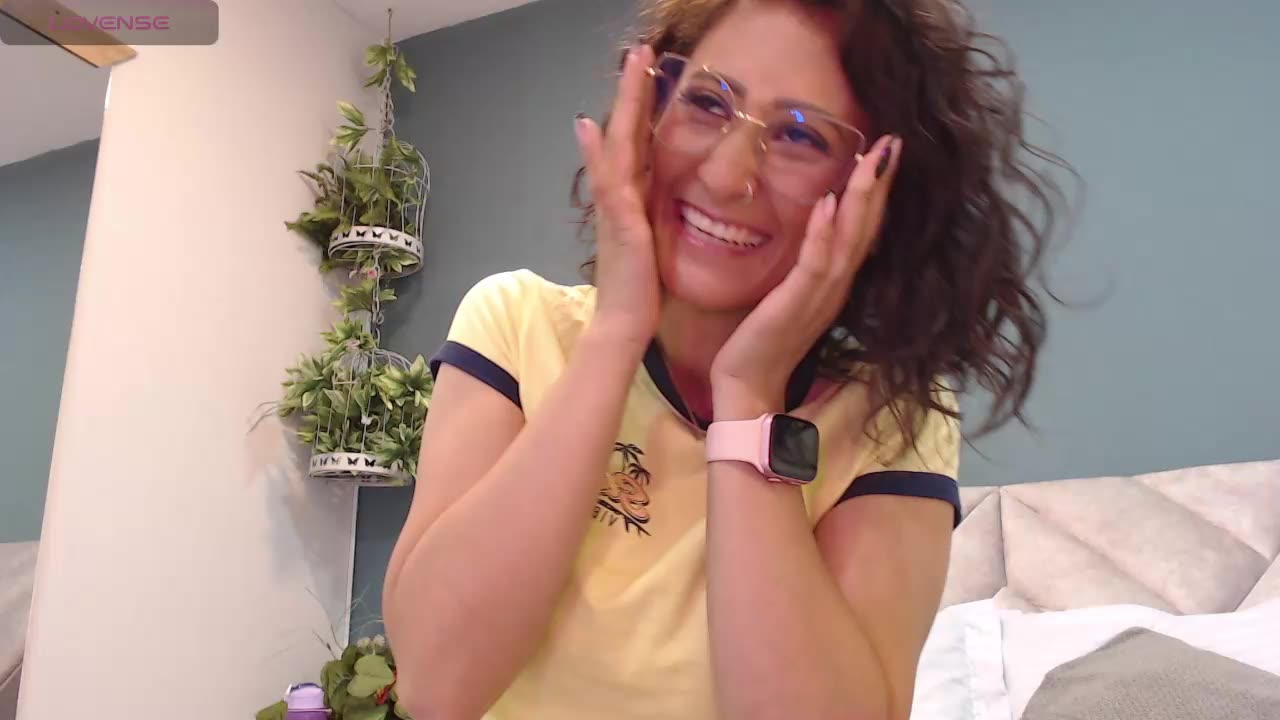 Private Show - video SharisWillian kameramallilta