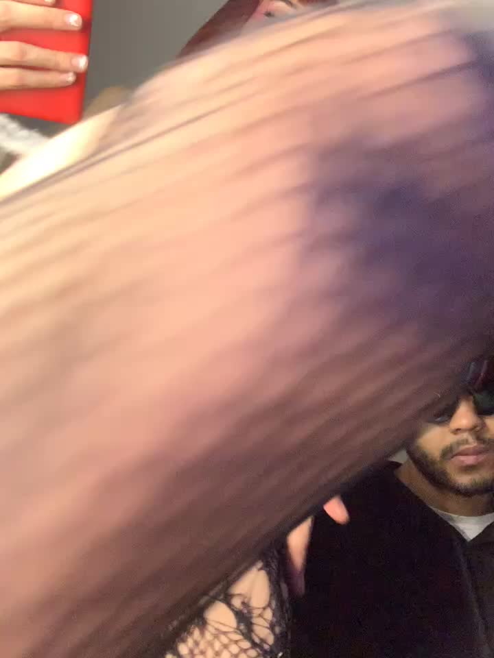 Friends and fingers - video by MEGANG02 cam model