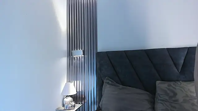 Fingering Pussy - Karmilla_Rosse 캠 모델의 동영상