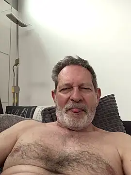 Private teasing - video by Best-Ager cam model