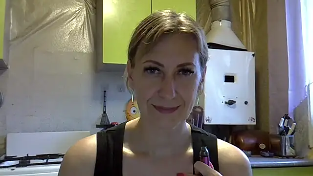 [4 Jun 20:16] Spy Show - video by AshleyXHoney cam model