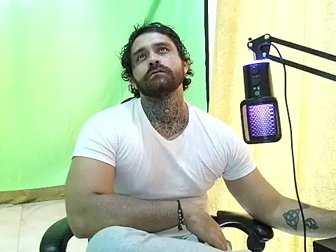 aronmiller404