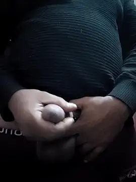 Enter your income 🫂🫢 - video by HANRSON cam model