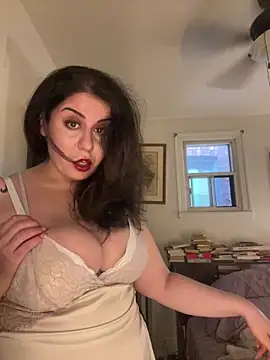 [19 Jun 19:42] Private Show - video by holyeroticss cam model