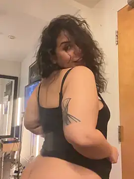 [26 Aug 23:16] Private Show - فيديو من holyeroticss موديل الكام